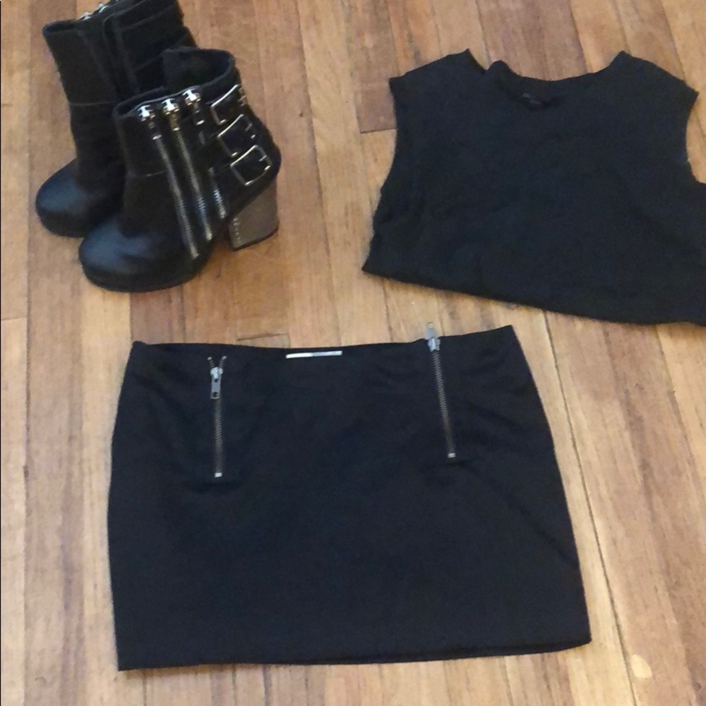 Elizabeth and James satin miniskirt